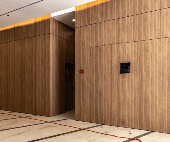 עין התכלת, לובי, נתניה